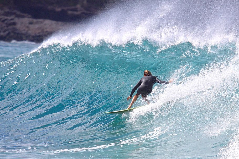 Image Source: surfboardsbydonaldtakayama.com